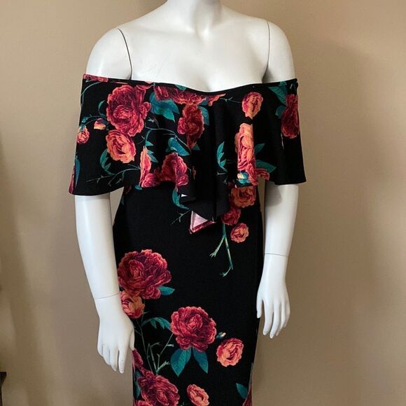 Woman's Off the Shoulder Black Maxi Mermaid Bodycon Dress w/Roses - Size 1X - Picture 1 of 11